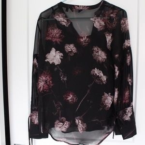 EUC: Vera Wang Blouse and Cami Duo Sz S